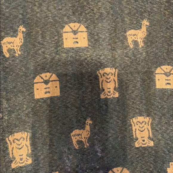 Wraps with unique  Peruvian motives - Picture 3 of 6